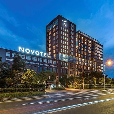 Novotel Shanghai Clover Екстер'єр фото
