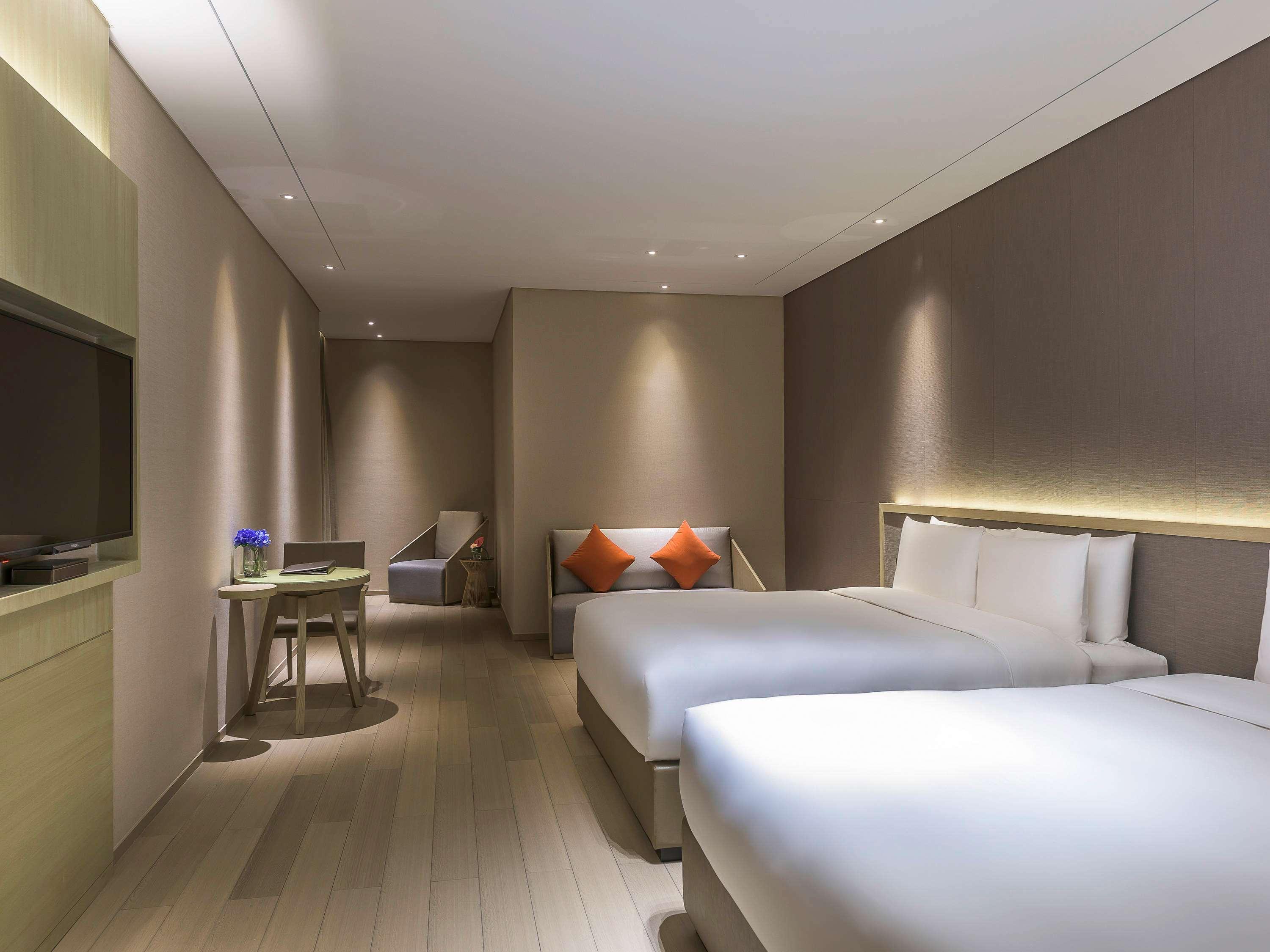 Novotel Shanghai Clover Екстер'єр фото