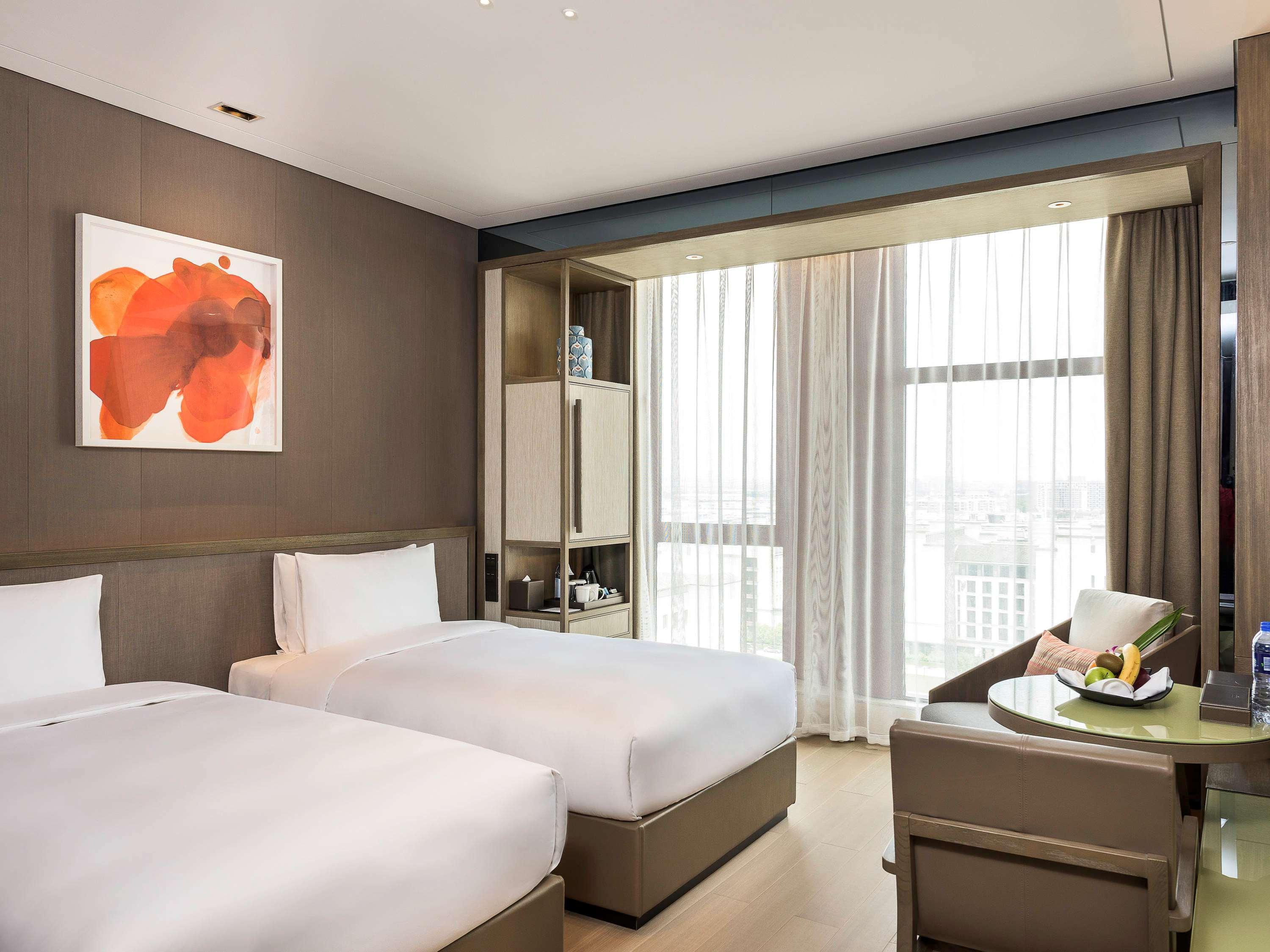 Novotel Shanghai Clover Екстер'єр фото