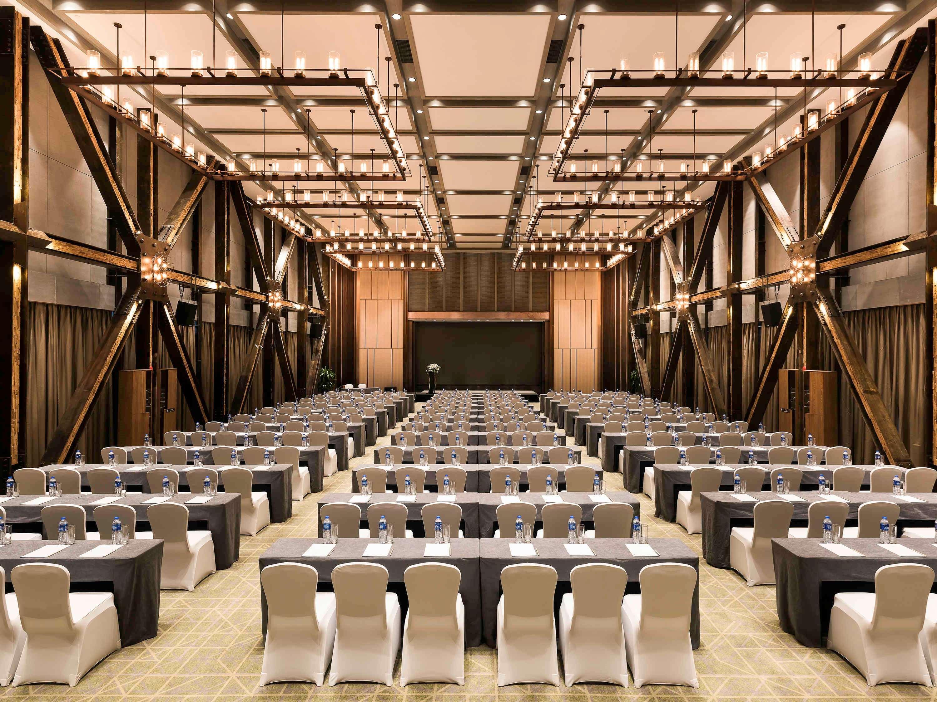 Novotel Shanghai Clover Екстер'єр фото