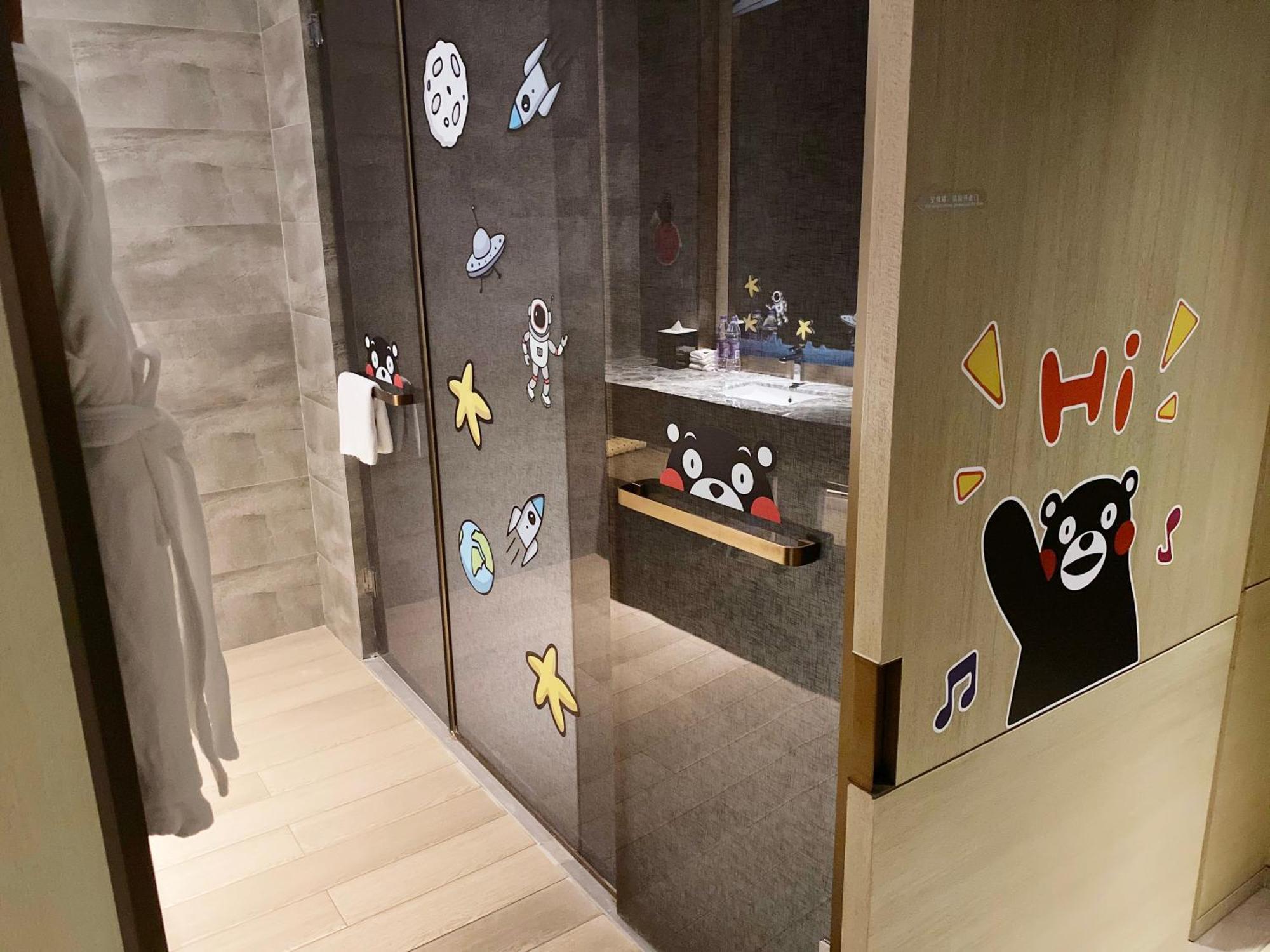 Novotel Shanghai Clover Екстер'єр фото